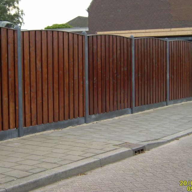 Schutting gebeitst 